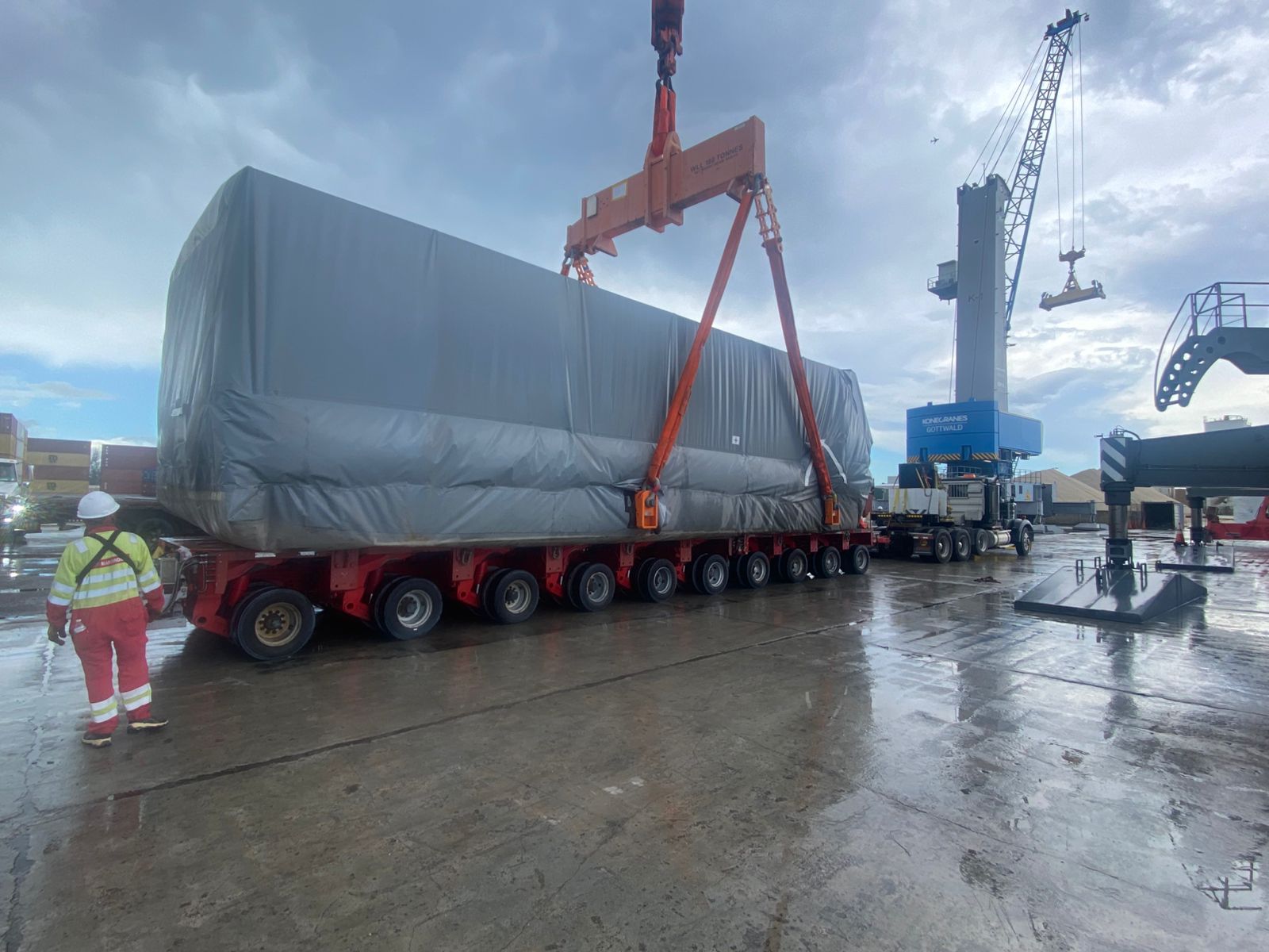 Gas turbine delivered to site