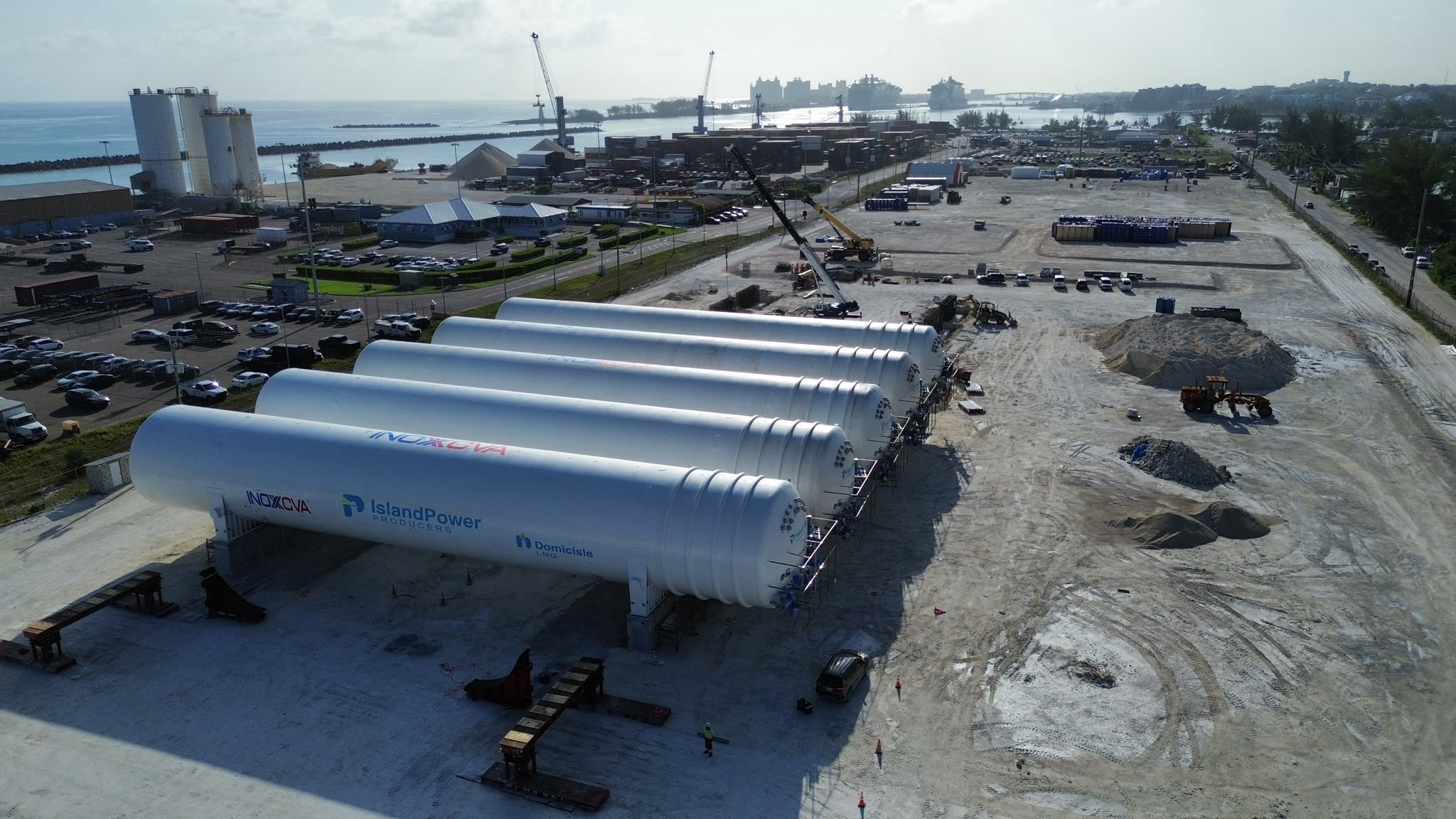 LNG Tanks in Place at Arawak Cay Site 2